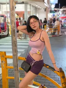 Yujin Warunee ยูว์จิน วารุณี พันธุ์สิน ภาพโปรไฟล์ 23