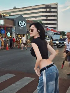 Yujin Warunee ยูว์จิน วารุณี พันธุ์สิน ภาพโปรไฟล์ 54